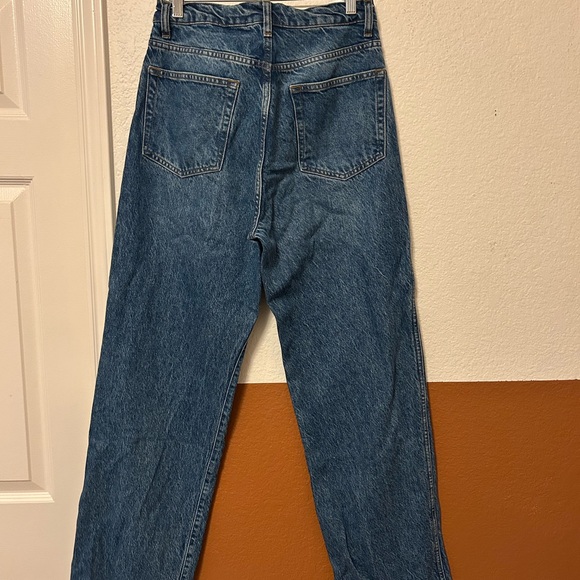Reformation Val 90s Mid Rise Straight Jeans in Pelican - Picture 3 of 4
